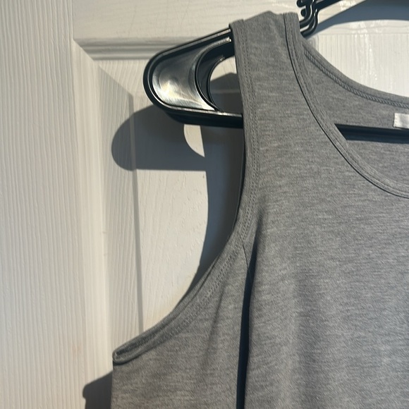 Avec Les Filles gray long sleeve bodysuit size medium - Picture 4 of 4